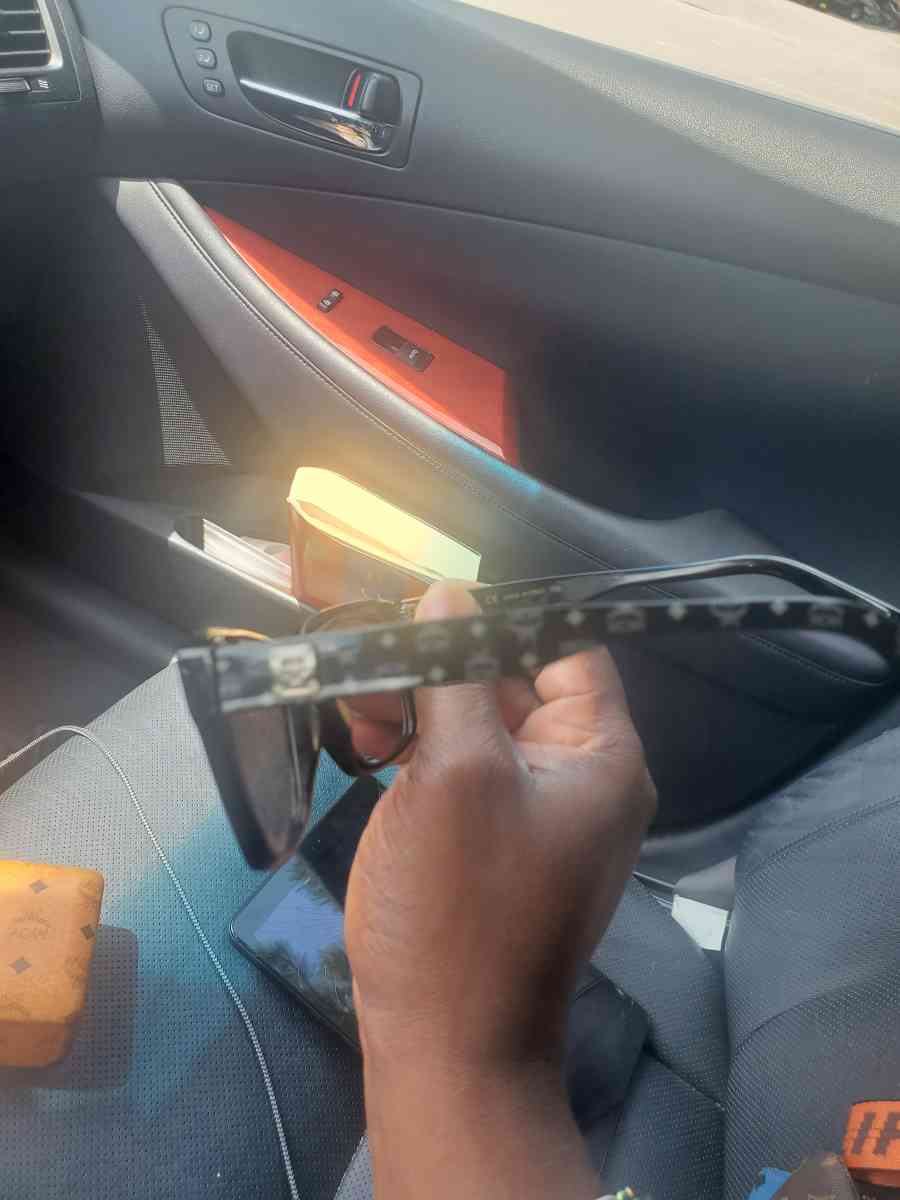 Mcm sunglasses - Chester, Virginia - FleaMarketBay