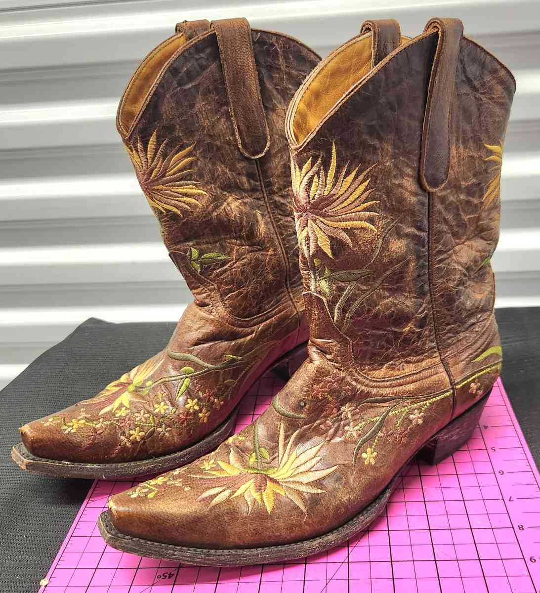 Old Gringo Womens Size 10 Ellie Brass Yellow Western Boots - Kenner, Louisiana - FleaMarketBay