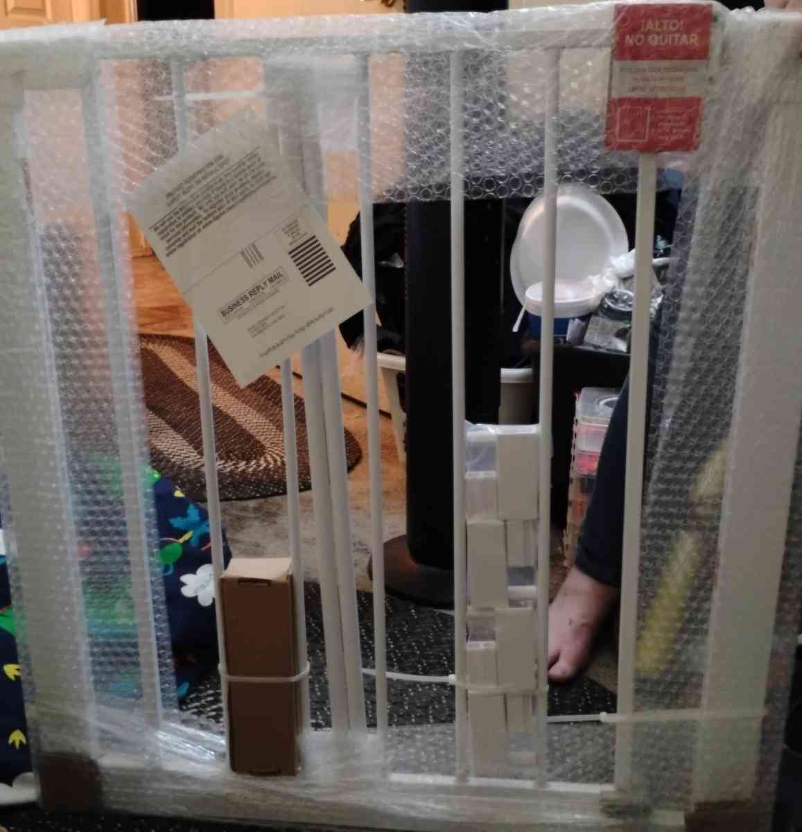 Safety 1st Walk Through Gate