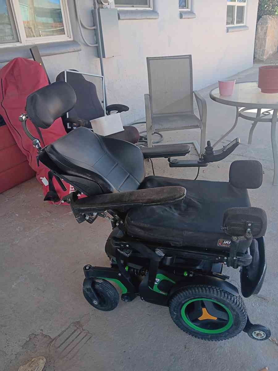 mechanical wheelchair - El Paso, Texas - FleaMarketBay