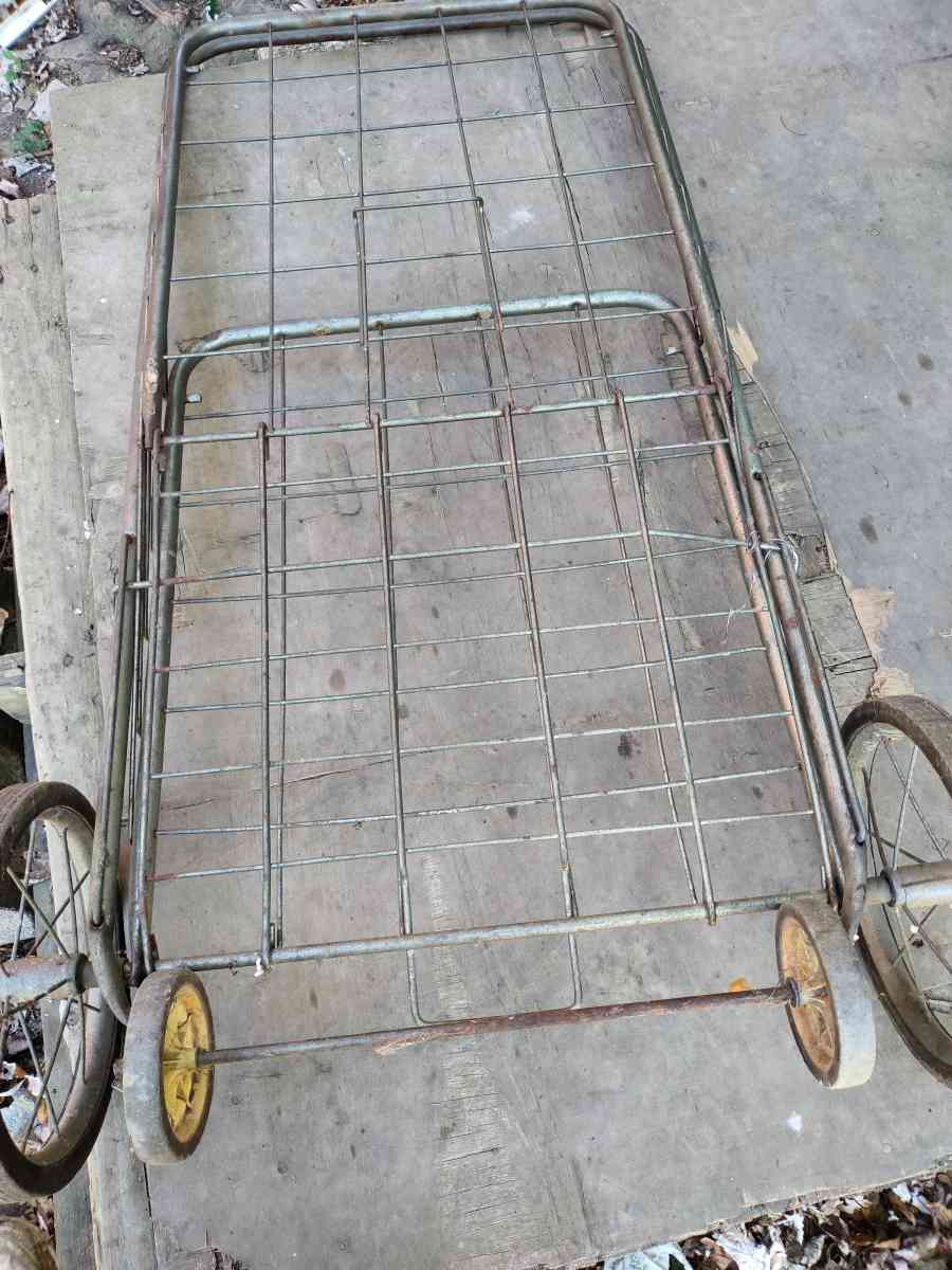 folding shopping cart - Evansville, Indiana - FleaMarketBay