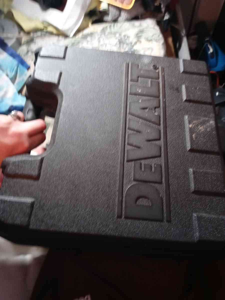 nail gun - Flowery Branch, Georgia - FleaMarketBay