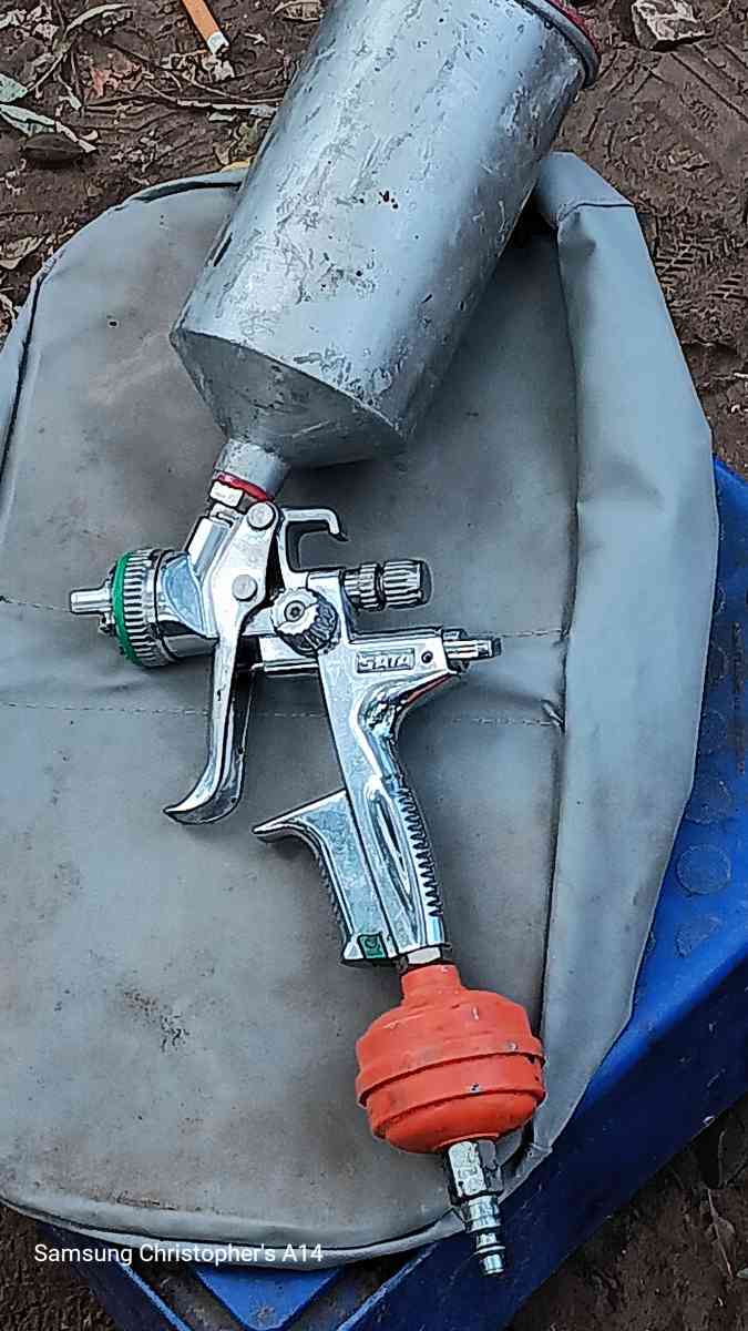 SATA Jet 4000 B HVLP  pneumatic  paint sprayer