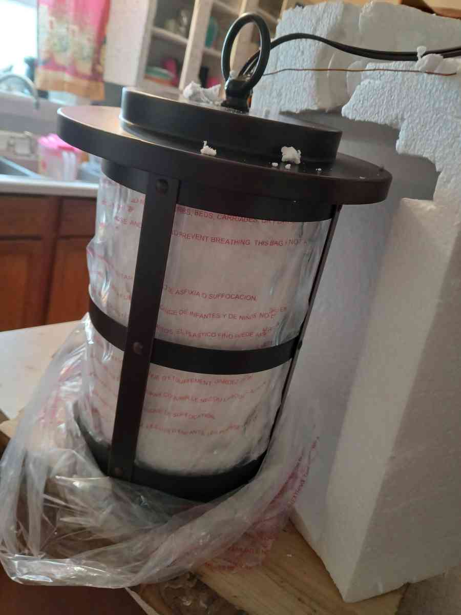 Outdoor Lights Brand New in Box - Xenia, Ohio - FleaMarketBay