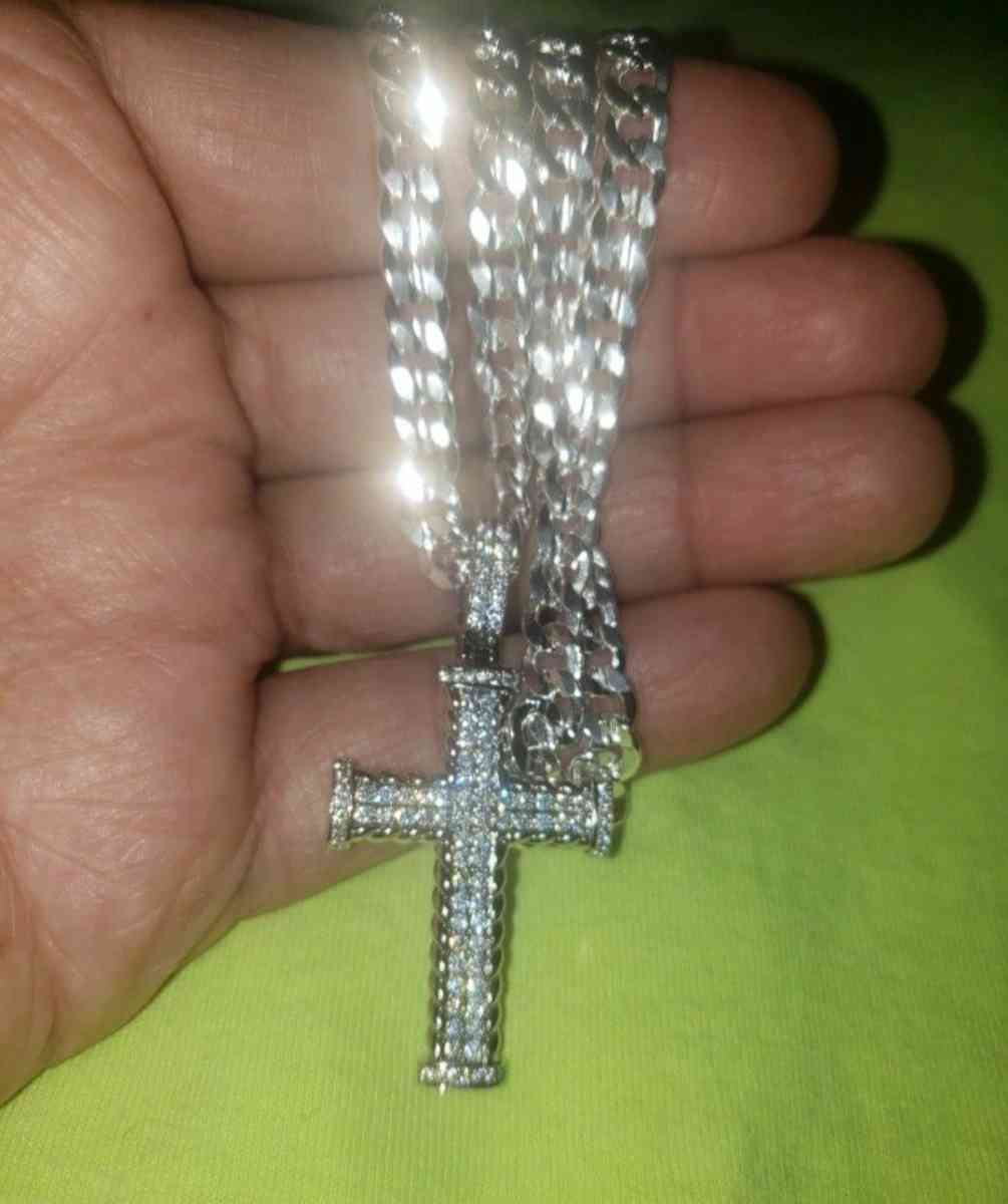 new 5mm stamped 925 Cuban link with cross pendant - Fresno, California