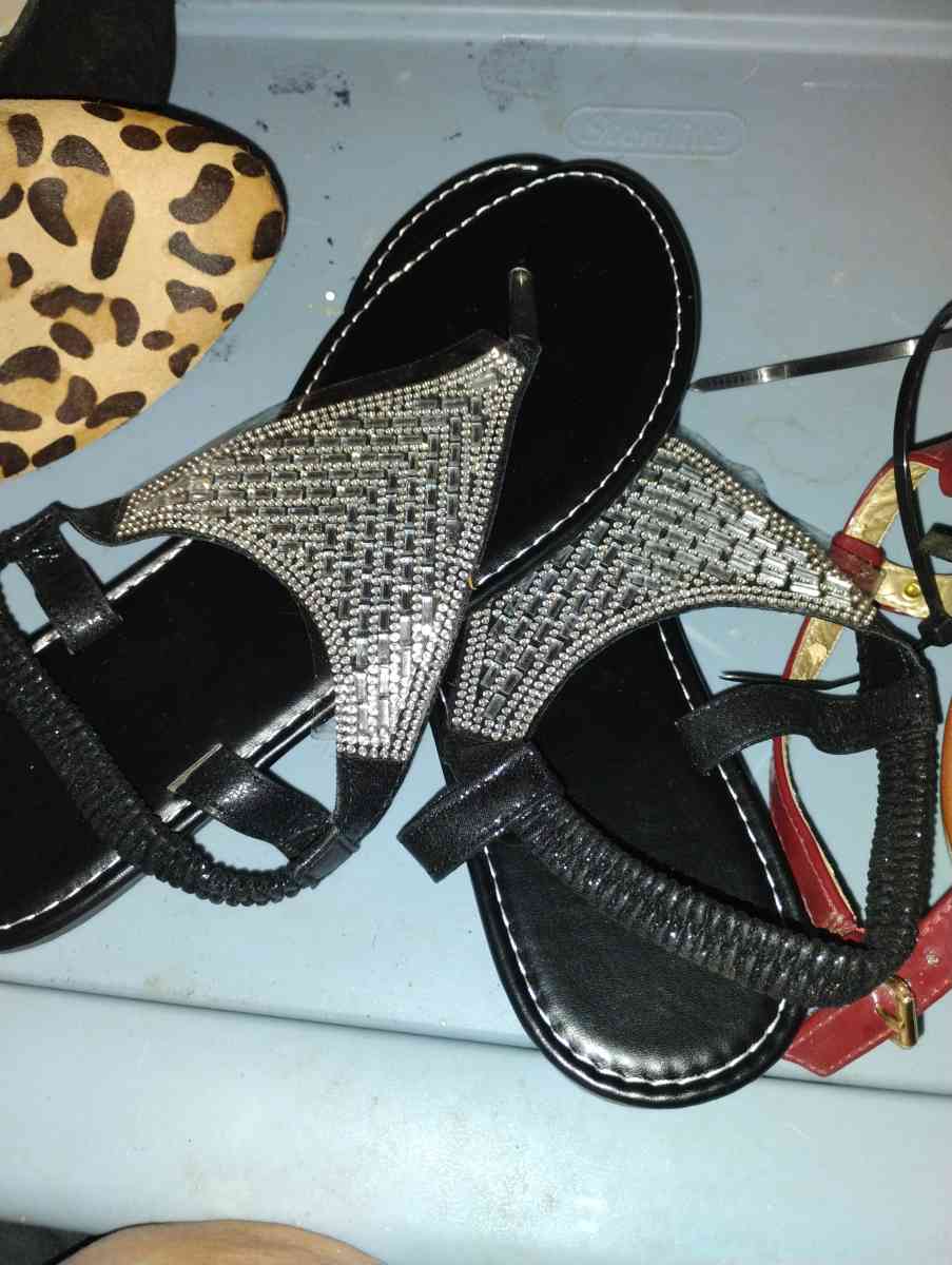 womans size 8 shoes - Dallas, Texas - FleaMarketBay