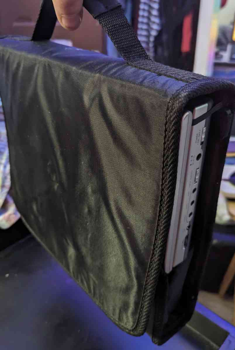 mobile DVD player - Cincinnati, Ohio - FleaMarketBay