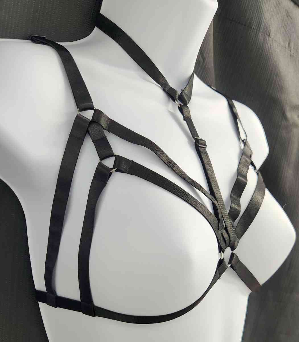 Womens Elastic Adjustable Body Harness Cupless Bra Accessory - Kenner, Louisiana - FleaMarketBay