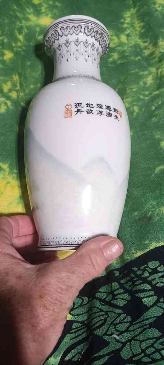 CHRISTMAS SALE HUGE SALE export porcelain vase - Akron, Ohio - FleaMarketBay