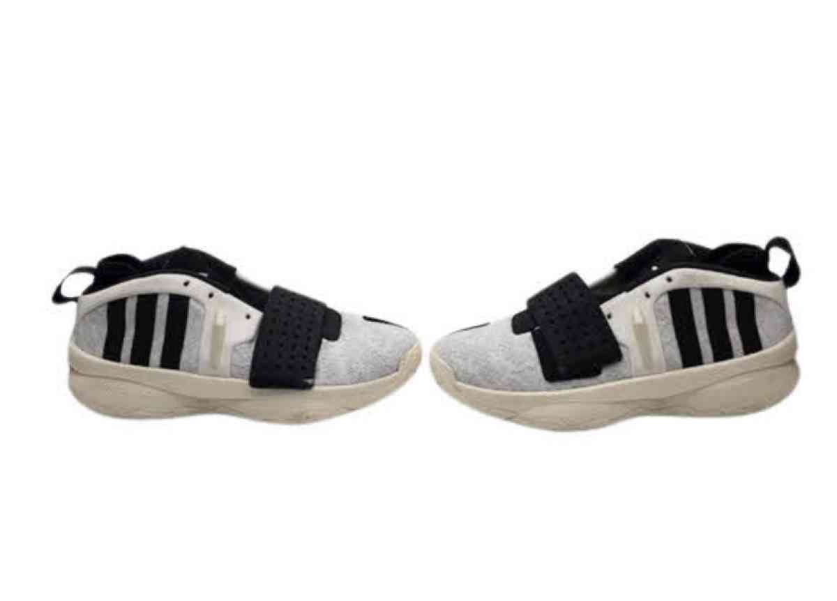 adidas Dame 8 Extply  WhiteBlack  SneakersBasketball - Chicago Heights, Illinois - FleaMarketBay