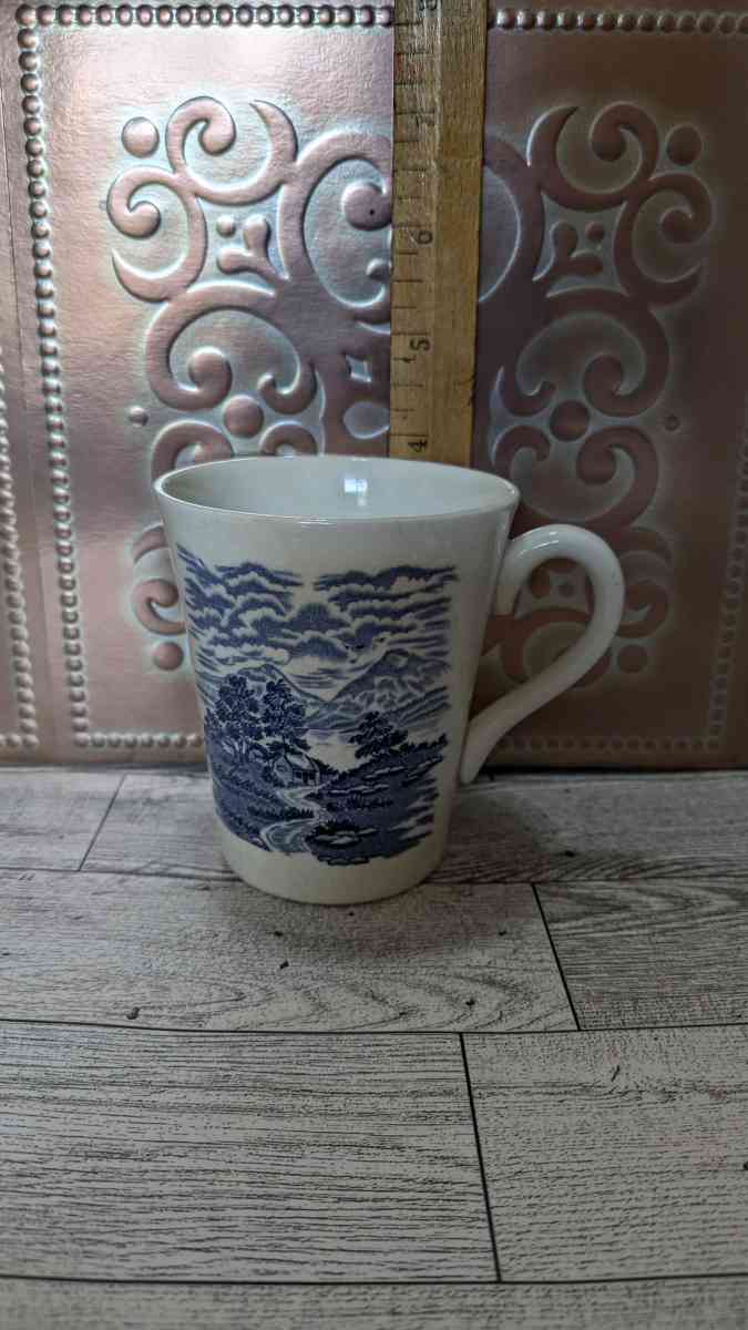 lochs of scotland royal warwick England Porcelain Cup - Phoenix, Arizona - FleaMarketBay