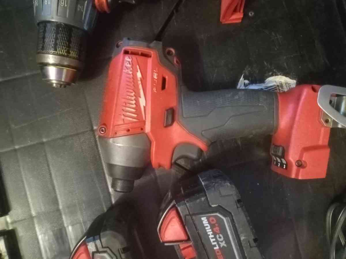 Milwuakee Impact  Driver Tool Kit Combo - Virginia Beach, Virginia - FleaMarketBay