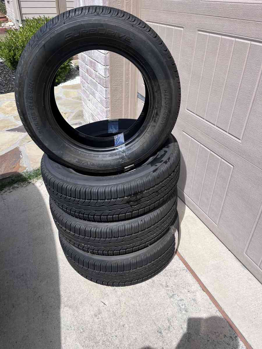 tries - Dallas, Texas - FleaMarketBay