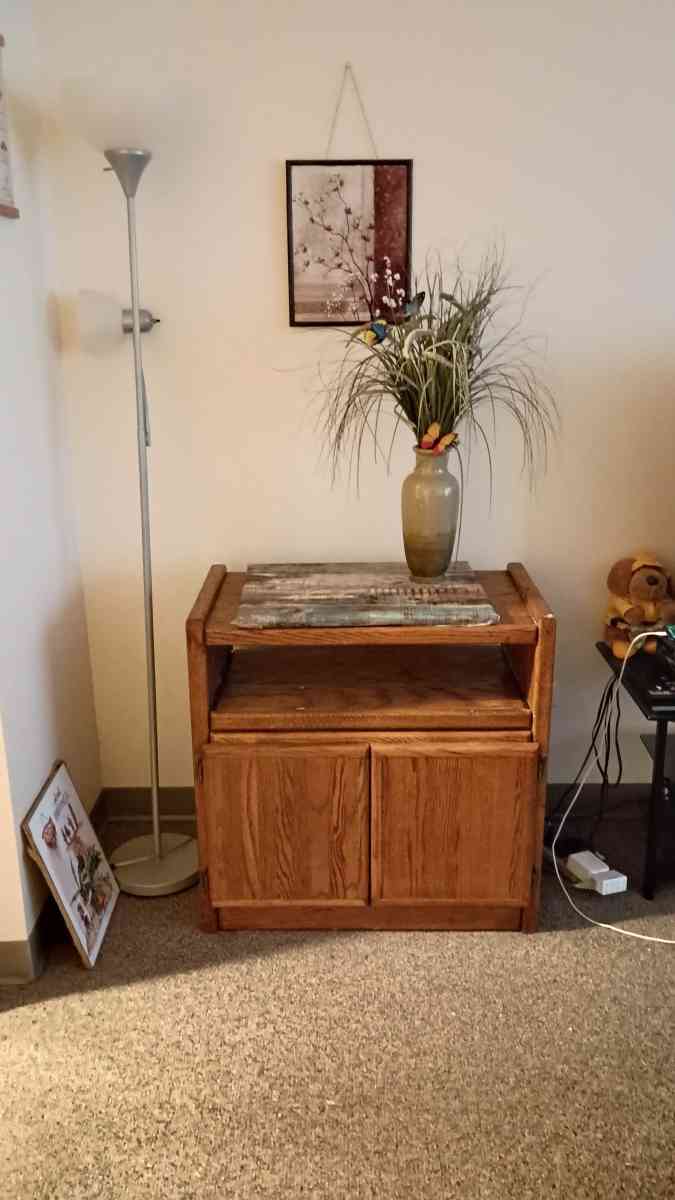 tv armoire from Illinois - Zion, Illinois - FleaMarketBay