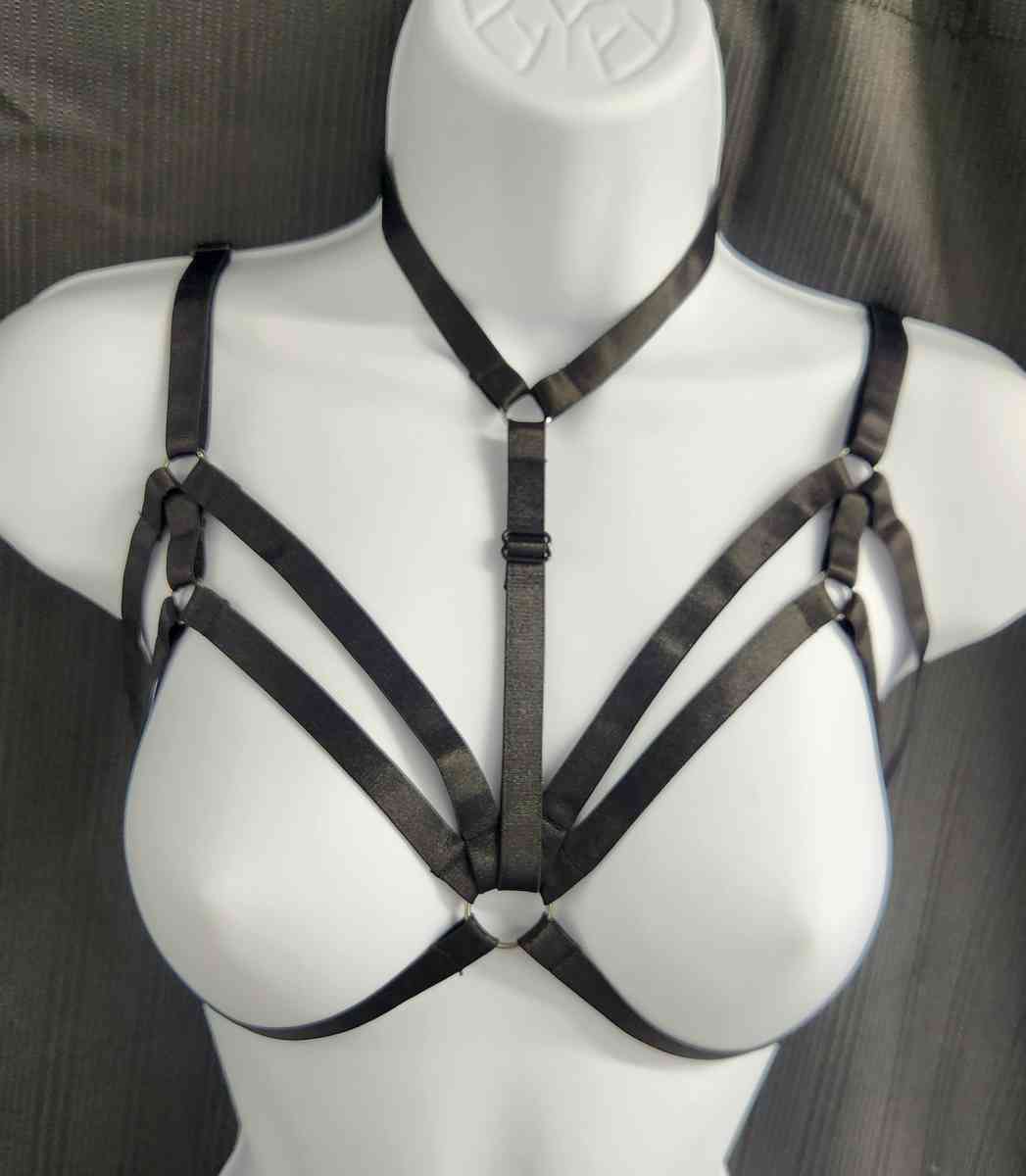 Womens Elastic Adjustable Body Harness Cupless Bra Accessory - Kenner, Louisiana - FleaMarketBay