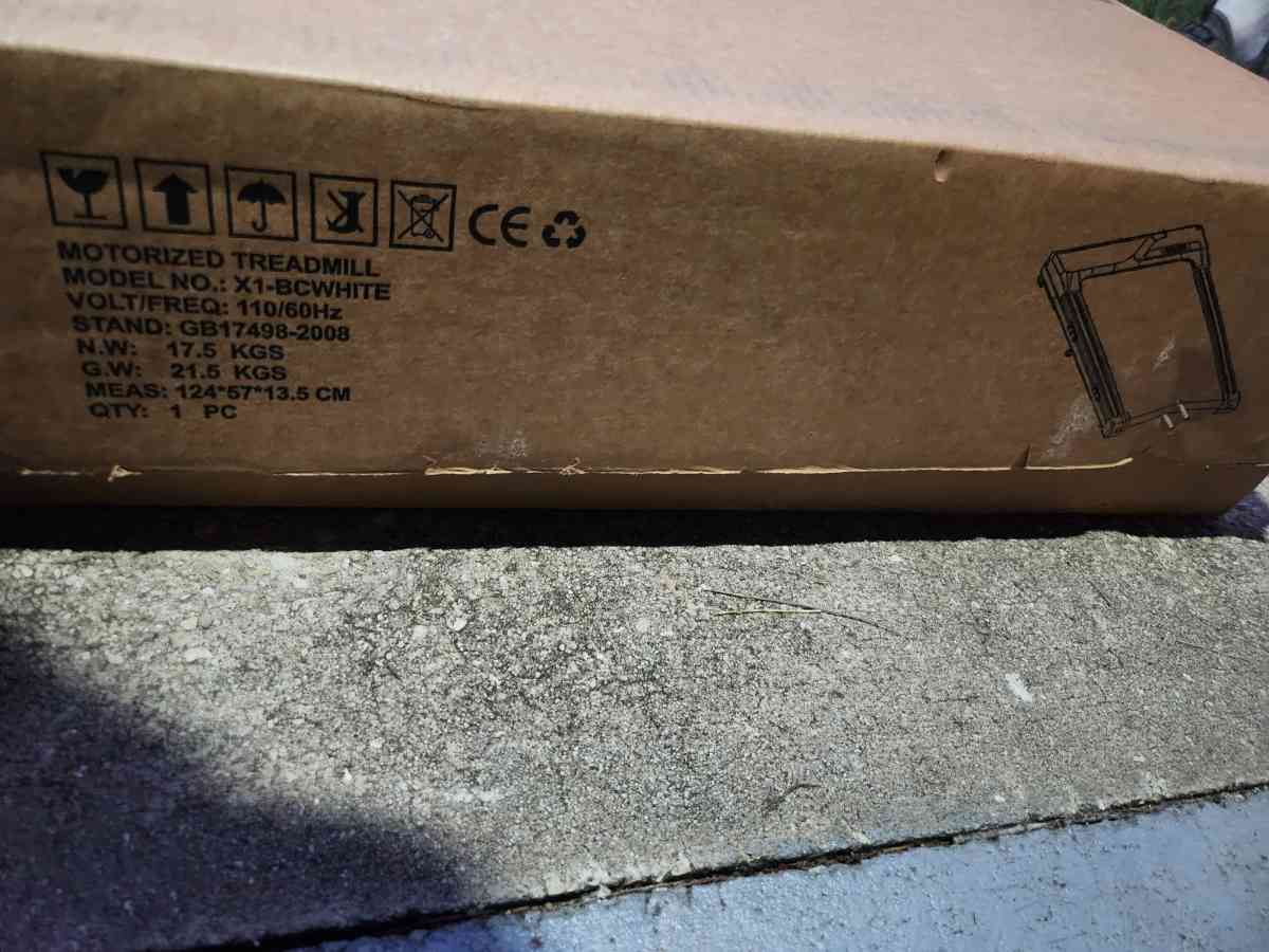 Walking Pad Under Desk Treadmill - Homosassa, Florida - FleaMarketBay