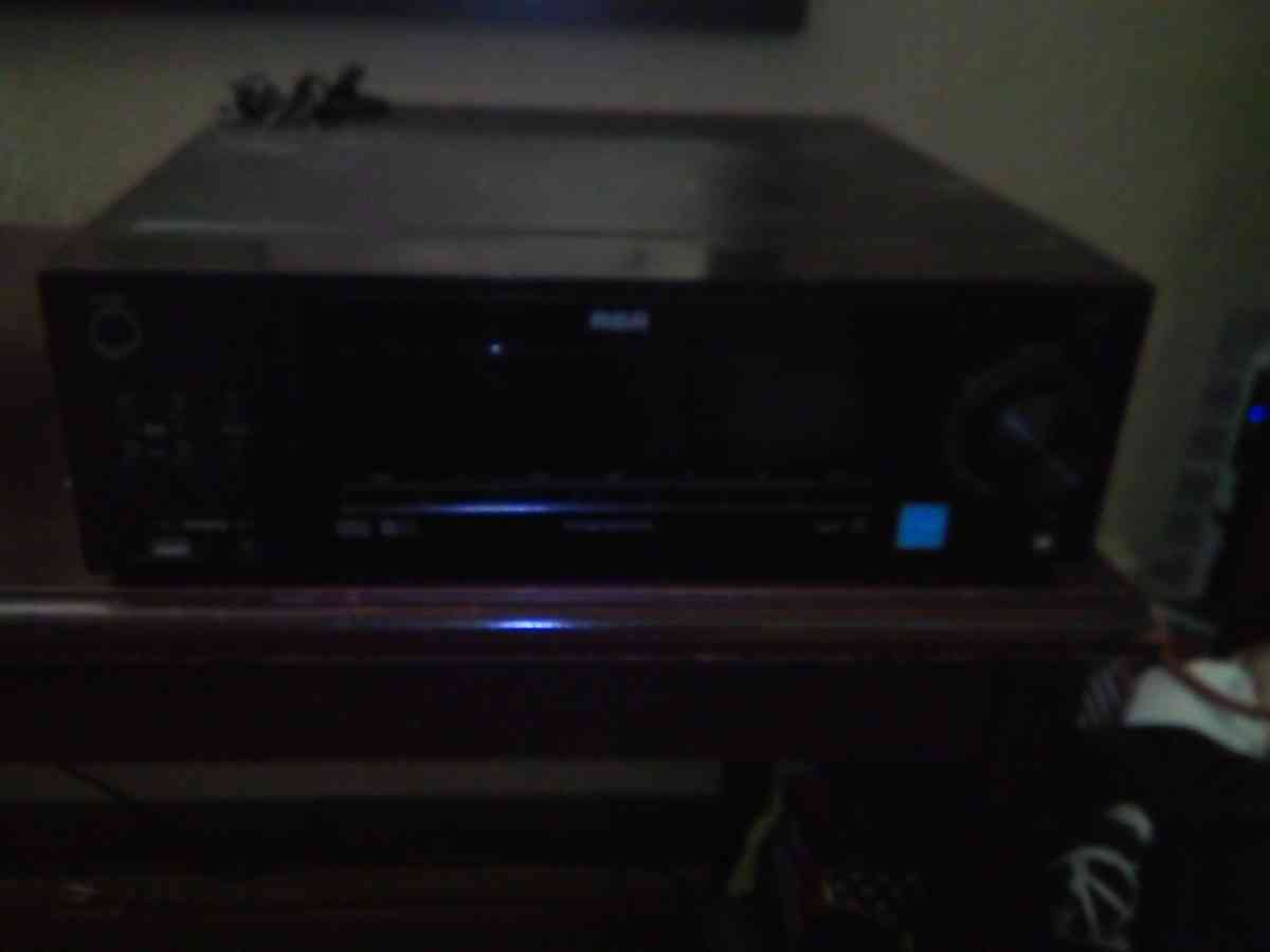 RCA HOME RECEIVER STEREO SYSTEM WITH SUBWOOFER AND SURROUND - Topeka, Kansas