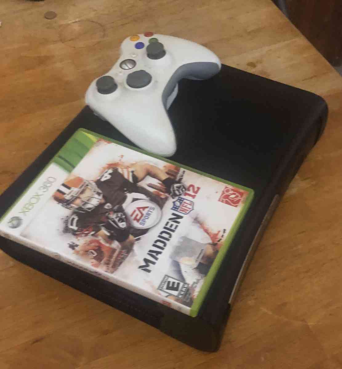 Xbox 360s - Paterson, New Jersey - FleaMarketBay