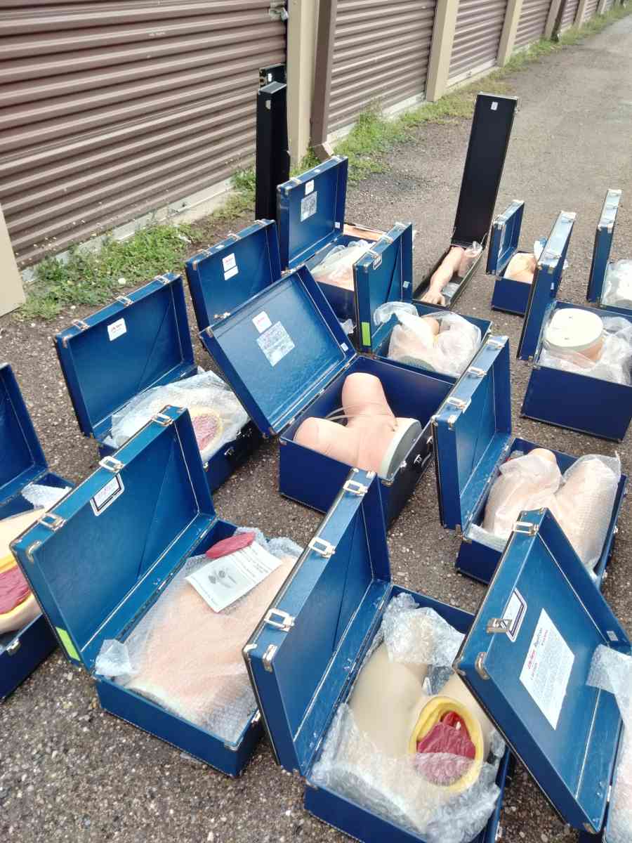 ventas para entrenamiento medico - San Juan, Texas - FleaMarketBay