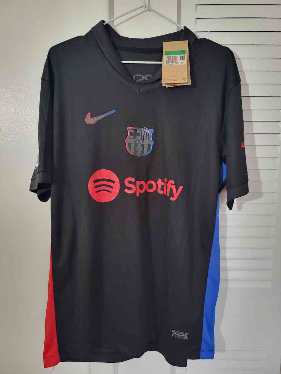 FC Barcelona Jersey Soccer 2025 Fan Version Araujo - Miami, Florida - FleaMarketBay