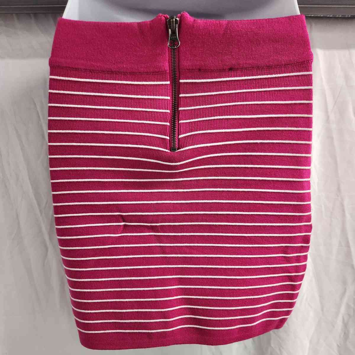Vintage 2be bebe Gypsy Pink Horizontal Striped Stretch Mini - Kenner, Louisiana - FleaMarketBay