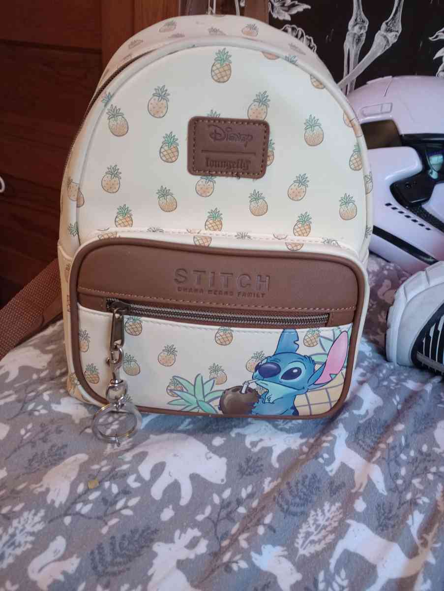stitch loungefly mini bag - Eldora, Iowa - FleaMarketBay