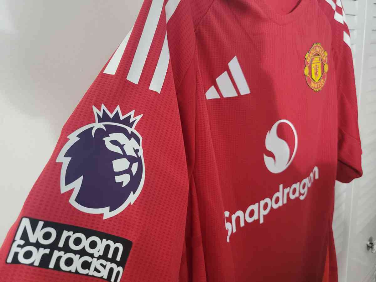 Manchester United Jersey Soccer Player Version Size L Garnac - Miami, Florida - FleaMarketBay