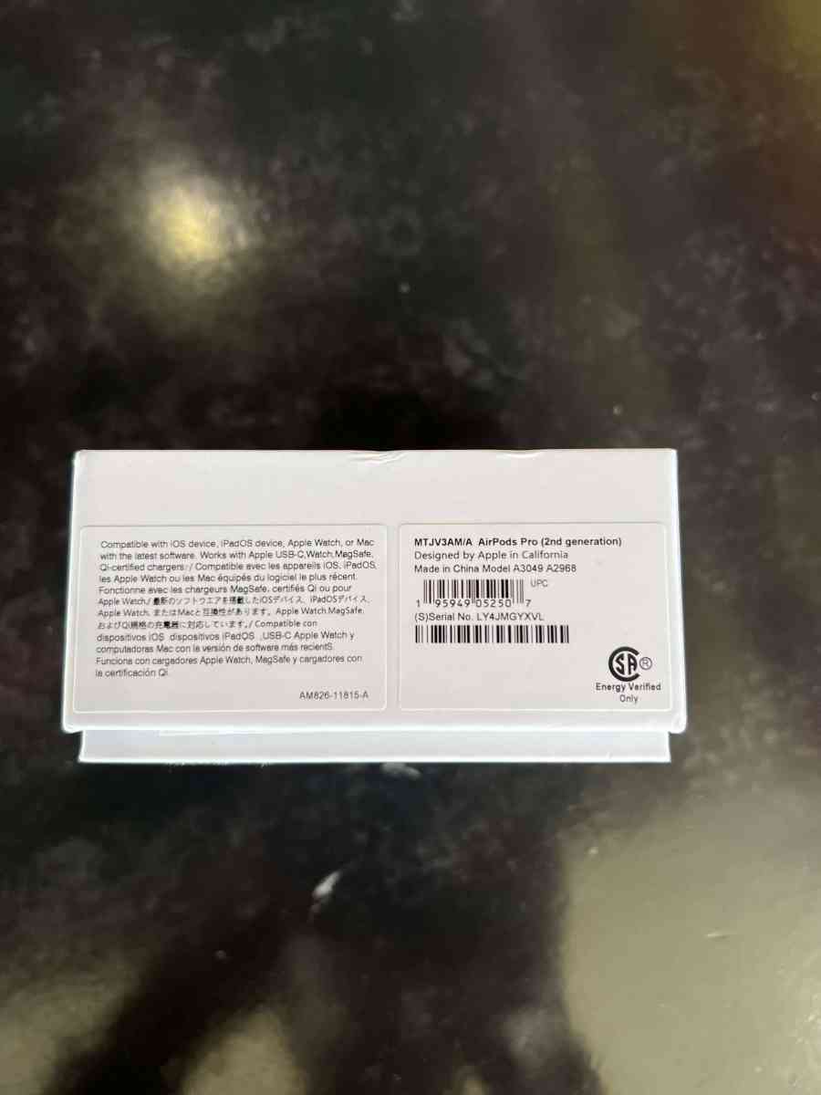 Brand New AirPod Pro Max Generation 2 - Chandler, Arizona - FleaMarketBay