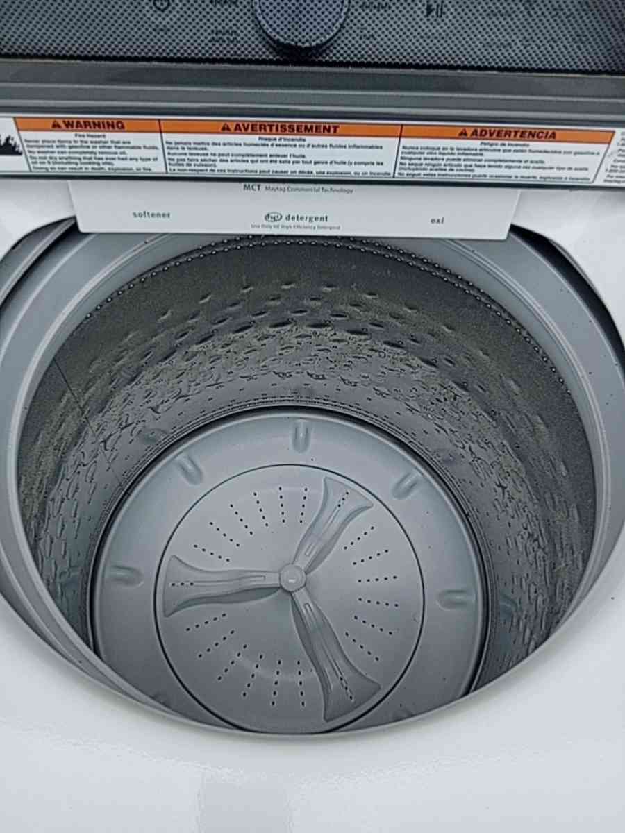 Maytag Bravo Xl Commercial Washer - Elyria, Ohio - FleaMarketBay