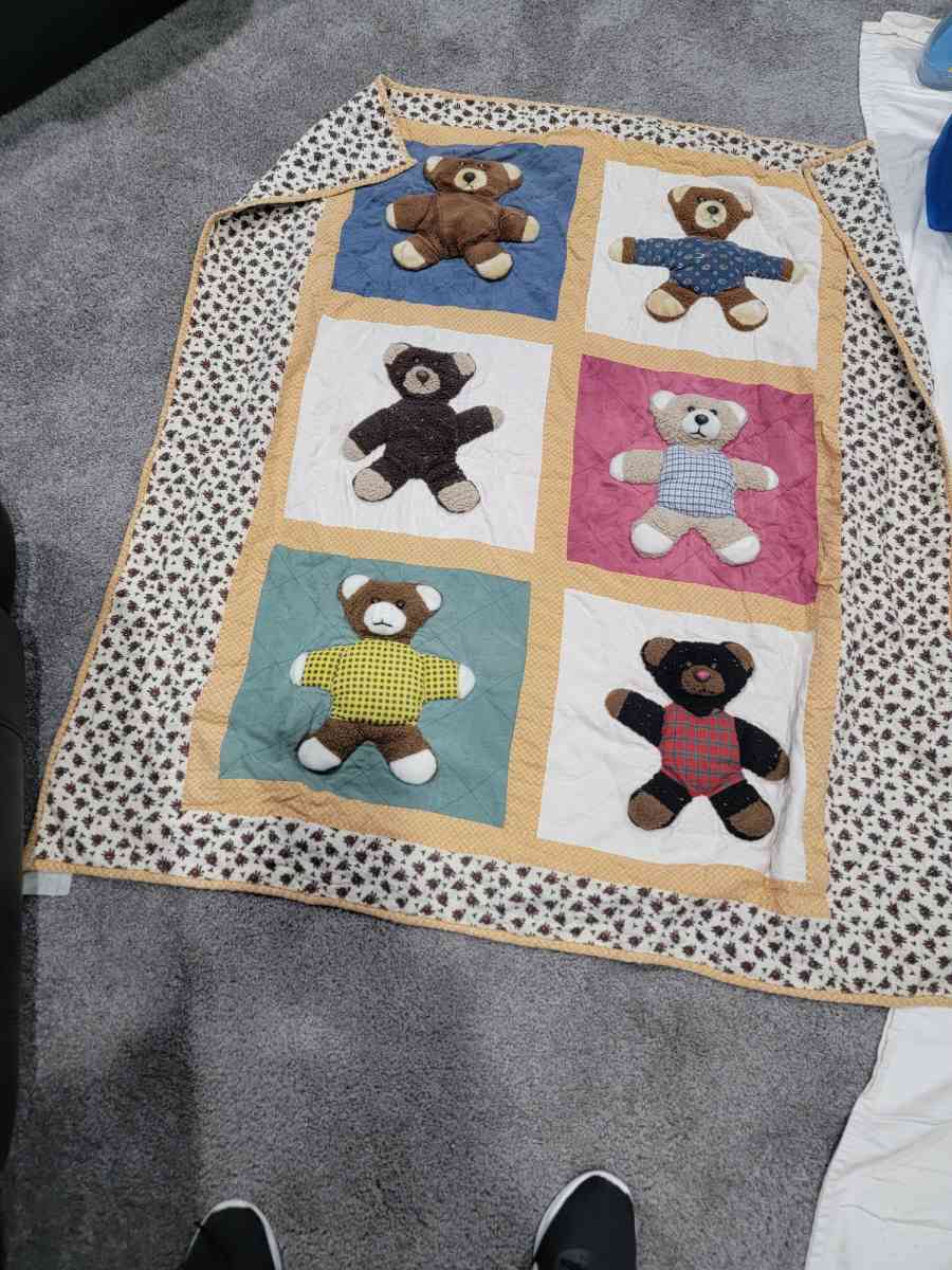 baby blanket with bears - Westminster, Colorado