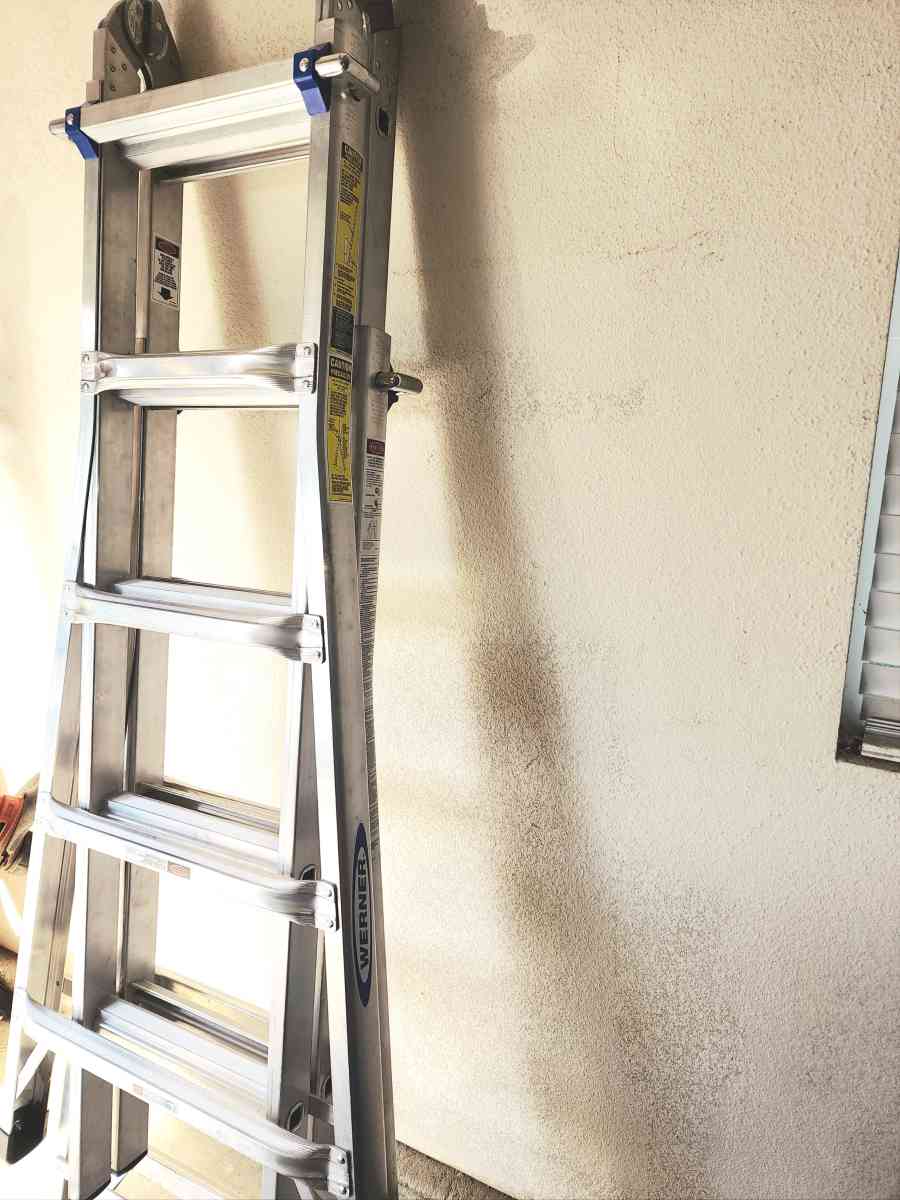 WERNER 22 Ft Ladder  Multi Position - Manteca, California - FleaMarketBay