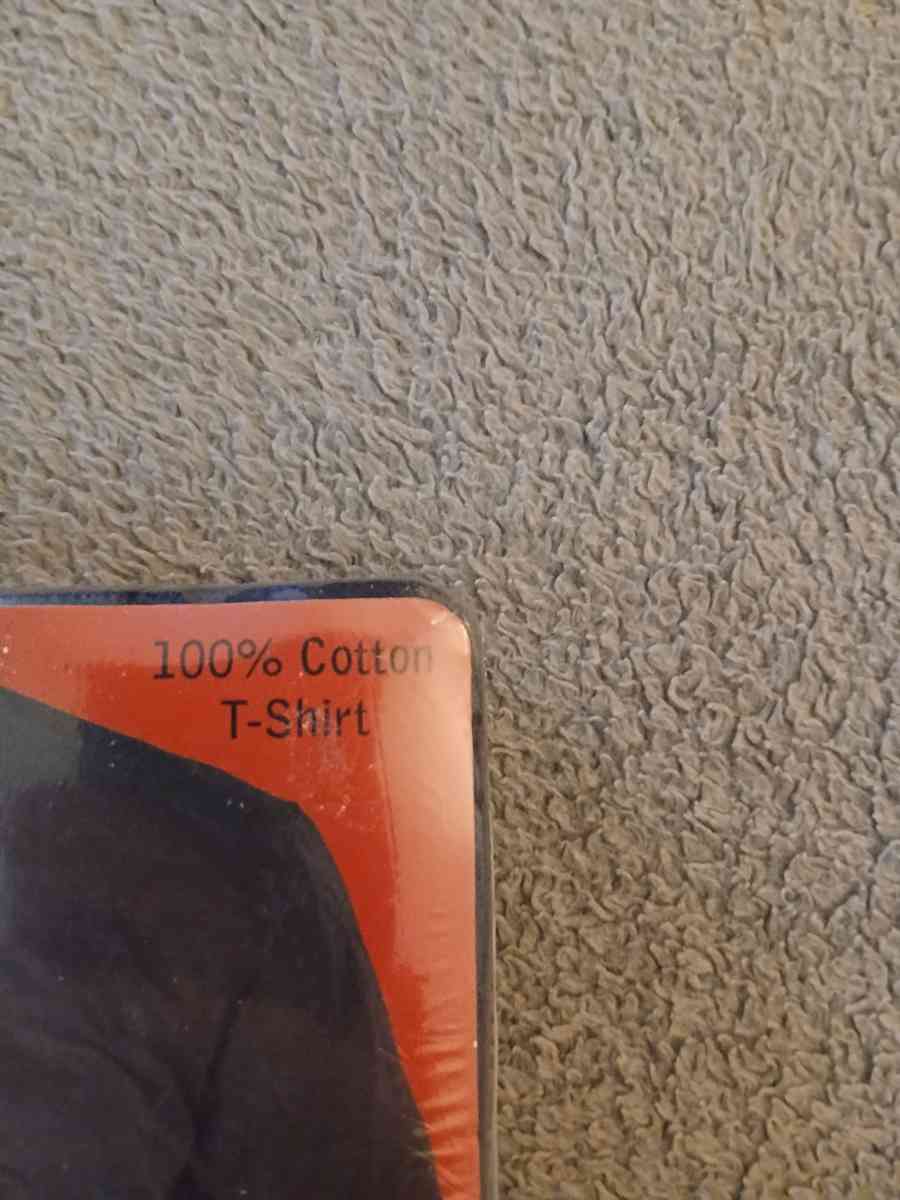 2014 Assassins Creed Unity GameStop T Shirt Size XL for Men - North Hollywood, California - FleaMarketBay