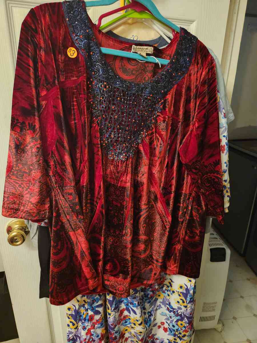 Energe world wear 2x 3 - Simpson, Louisiana