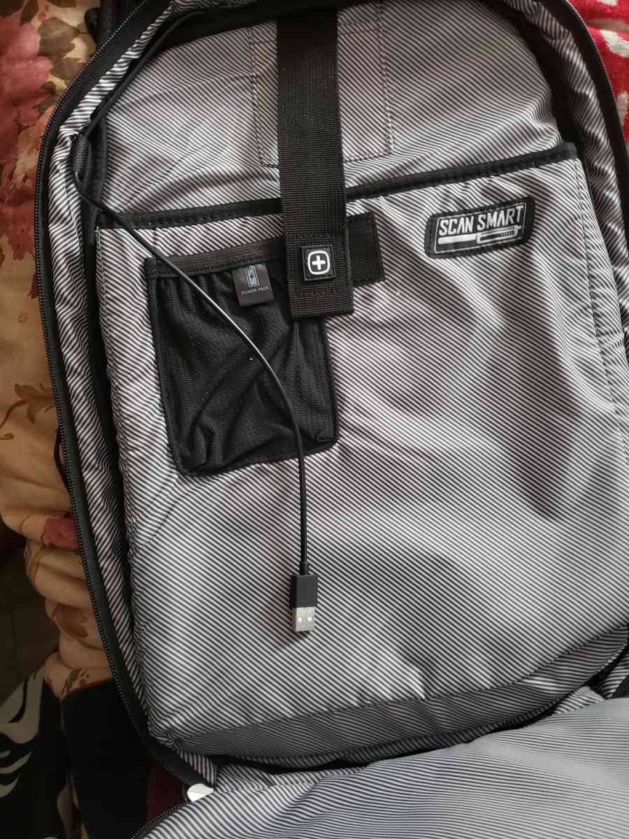 Swiss Army backpack - Salt Lake City, Utah - FleaMarketBay