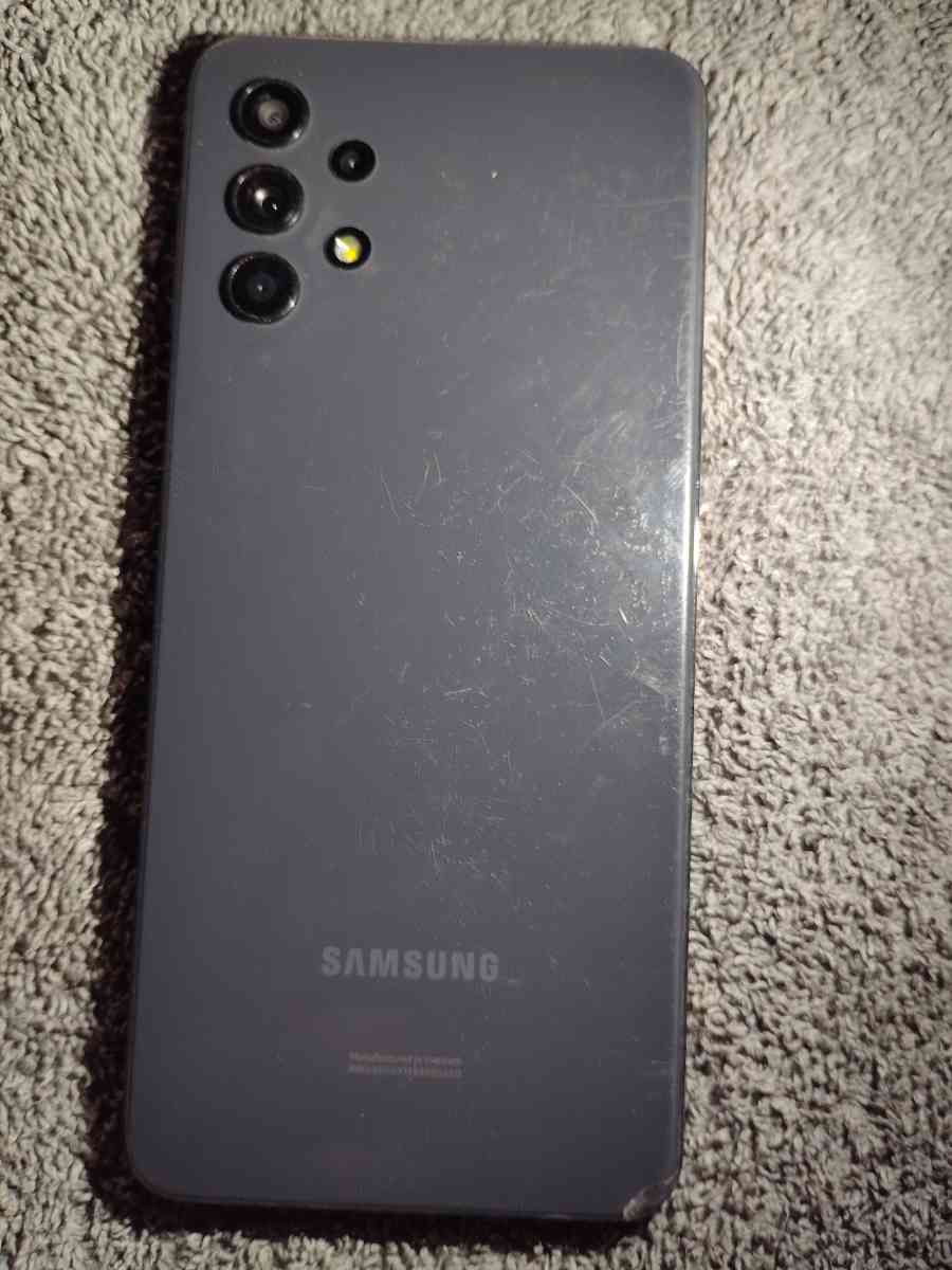 Galaxy A32 5G cellphone - Denton, Texas - FleaMarketBay