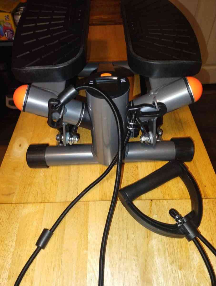 Brand New Mini Stepper - Jeffersonville, Indiana - FleaMarketBay