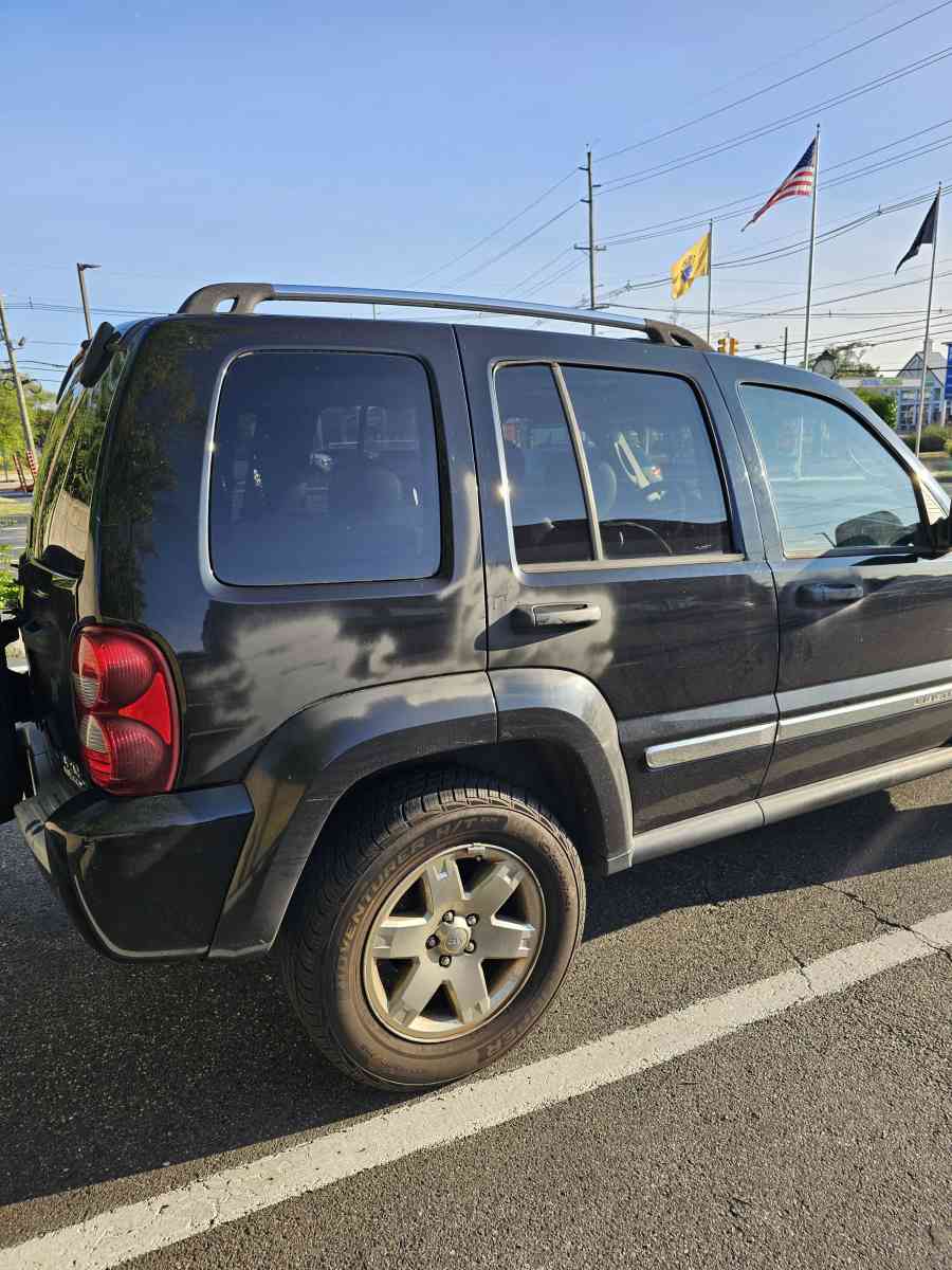 2006 Jeep liberty - Alicia, Arkansas - FleaMarketBay