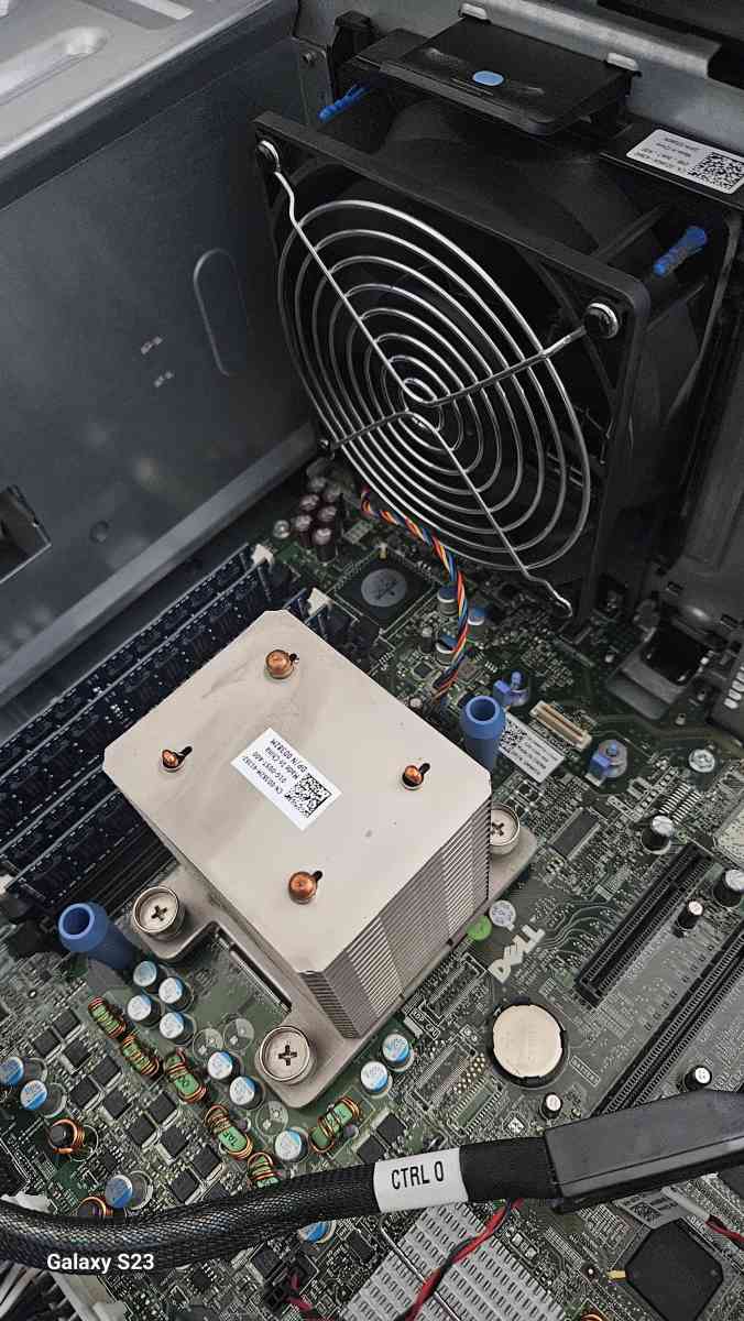 Dell PowerEdge T310 - Los Angeles, California - FleaMarketBay