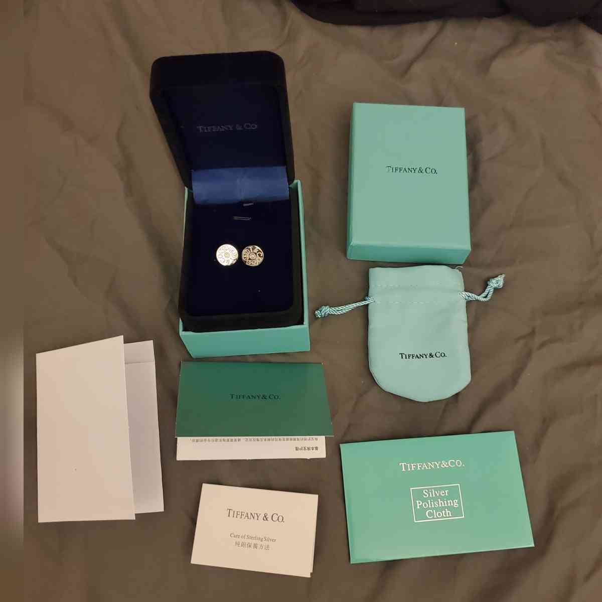 Tiffany and co earrings - Chester, Virginia - FleaMarketBay