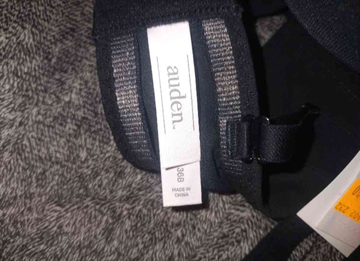 Brand new Bras 36B - Jeffersonville, Indiana - FleaMarketBay