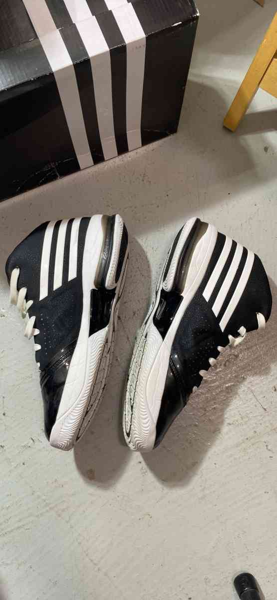 Adidas TS Lightning Creato MEN BOYS Basketball Shoes CLU 60 - Chicago Heights, Illinois - FleaMarketBay