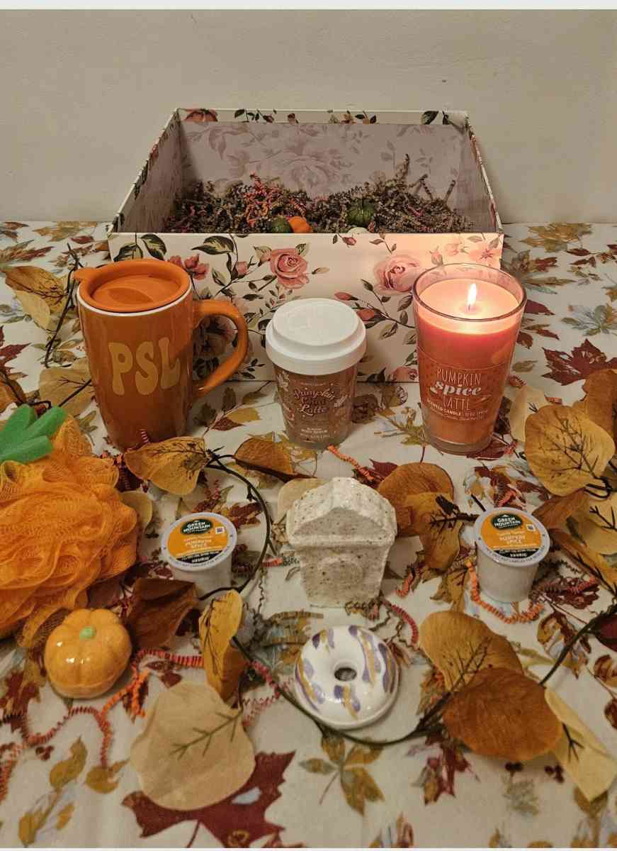 Selfcare basket - Southfield, Michigan - FleaMarketBay