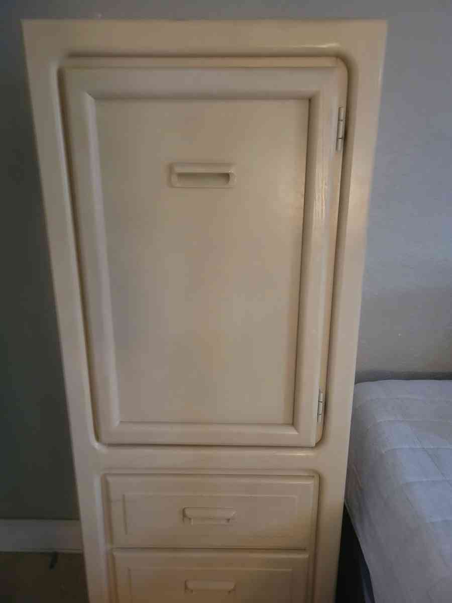 Vintage Chest Cabinet with drawers - Fort Lauderdale, Florida