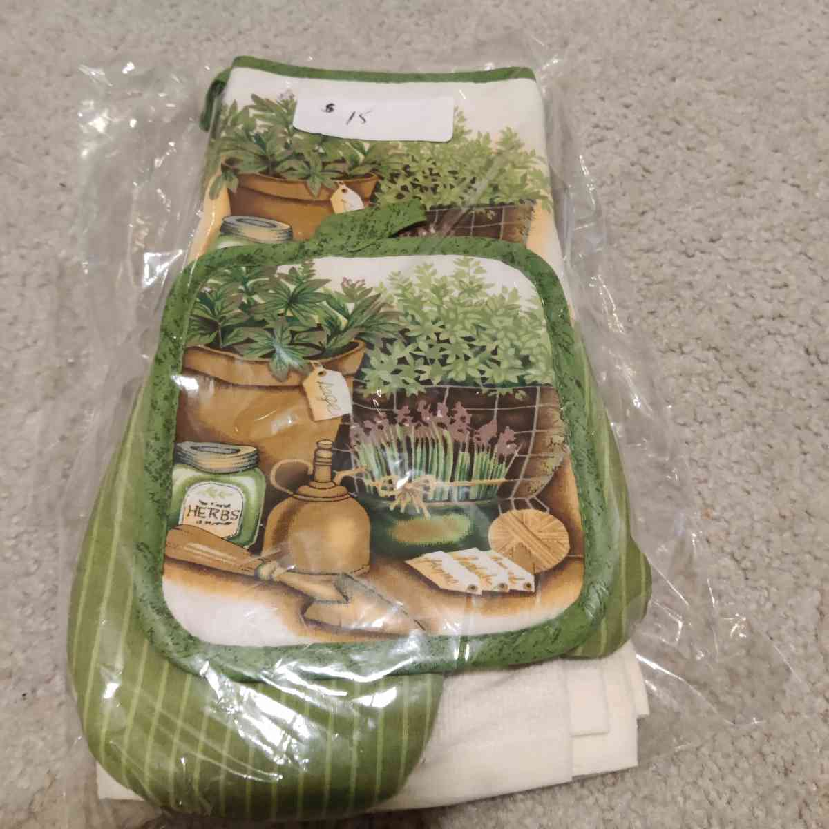 kitchen towels - Sacramento, California