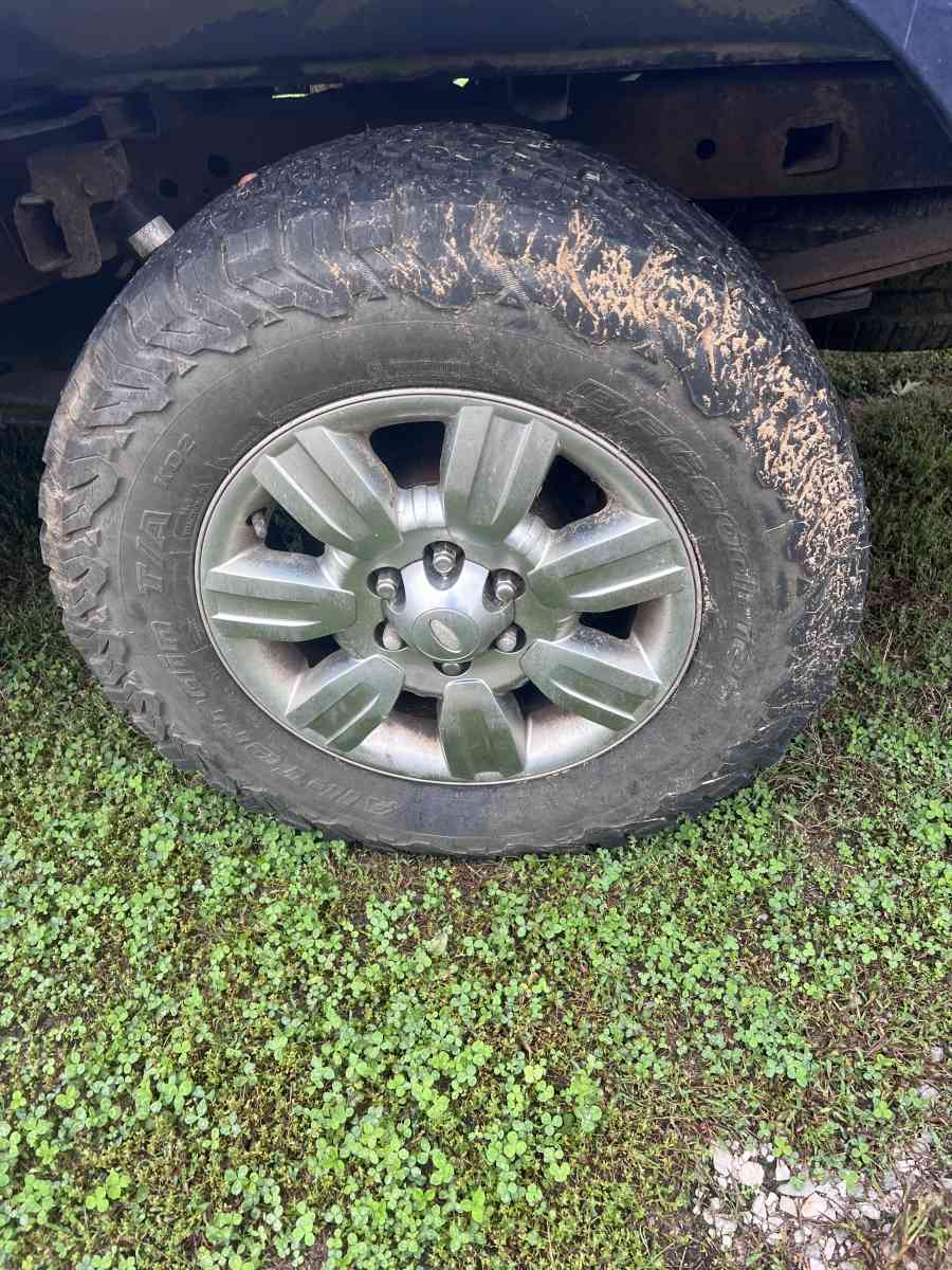 2011 ford f150 rims and tires - Martinsville, Indiana - FleaMarketBay