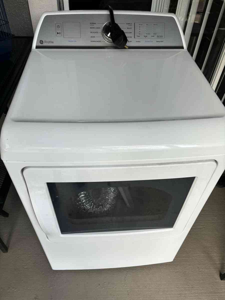 Bluetooth GE washer and dryer set - Orlando, Florida - FleaMarketBay