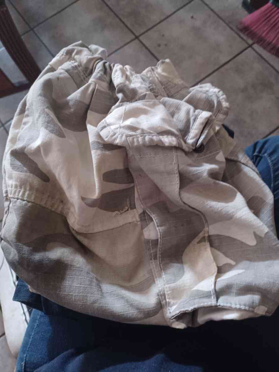 camo bag - Deltona, Florida - FleaMarketBay