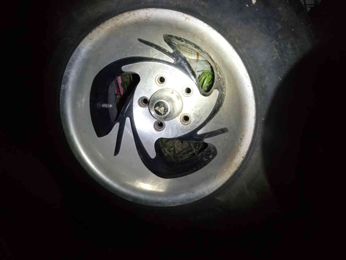 progressive 15 in racing rims - Wichita, Kansas - FleaMarketBay