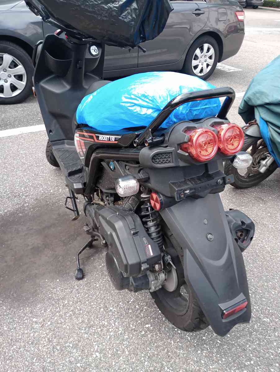 2024 moto 150cc gasolina - Plant City, Florida - FleaMarketBay