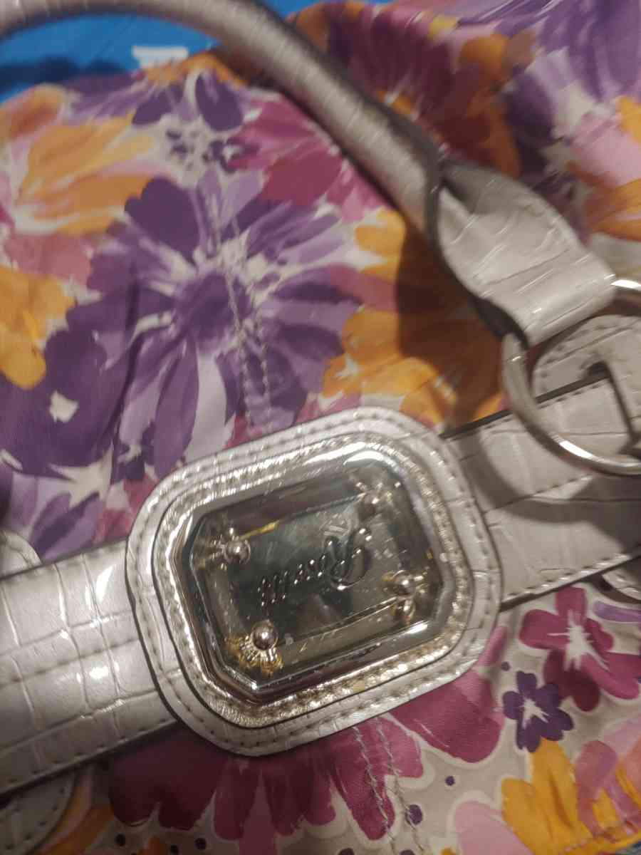 purse - Commerce City, Colorado - FleaMarketBay